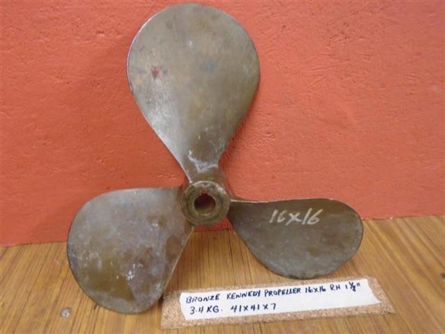 (image for) Bronze Kennedy 3 Blade Propeller 16x16 RH 1 1/8" Shaft - Click Image to Close