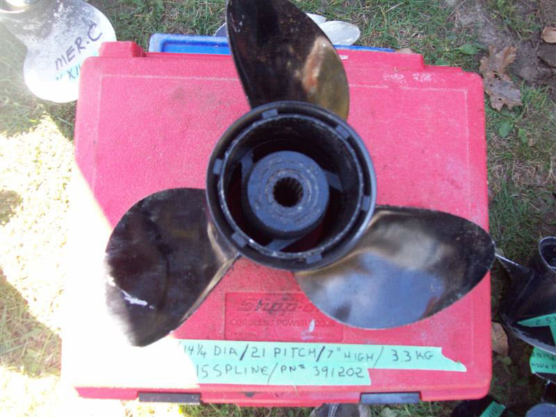 Propeller Prop 14.25x21 RH 15 spline 0391202, 3 Blade Propeller Prop 14