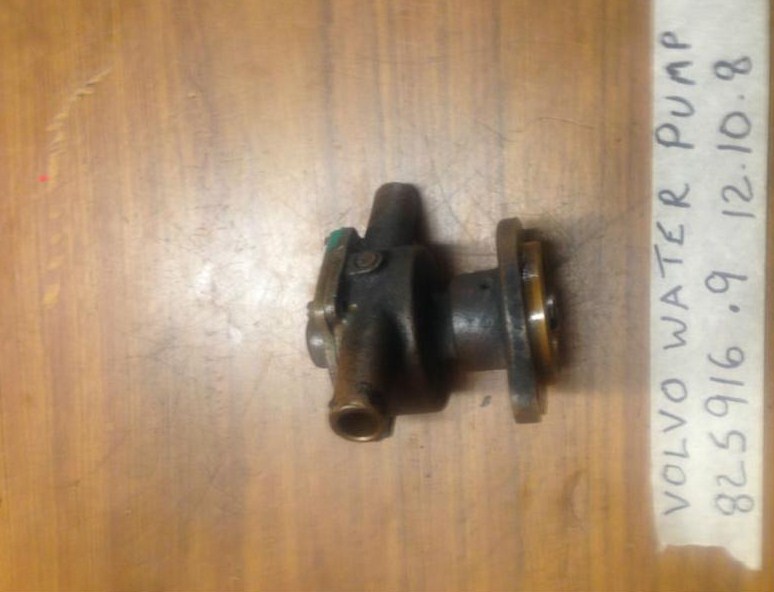 Volvo Penta water pump AQ130 AQ115 Volvo Penta impeller sea water pump 825916 829895 [Volvo sea